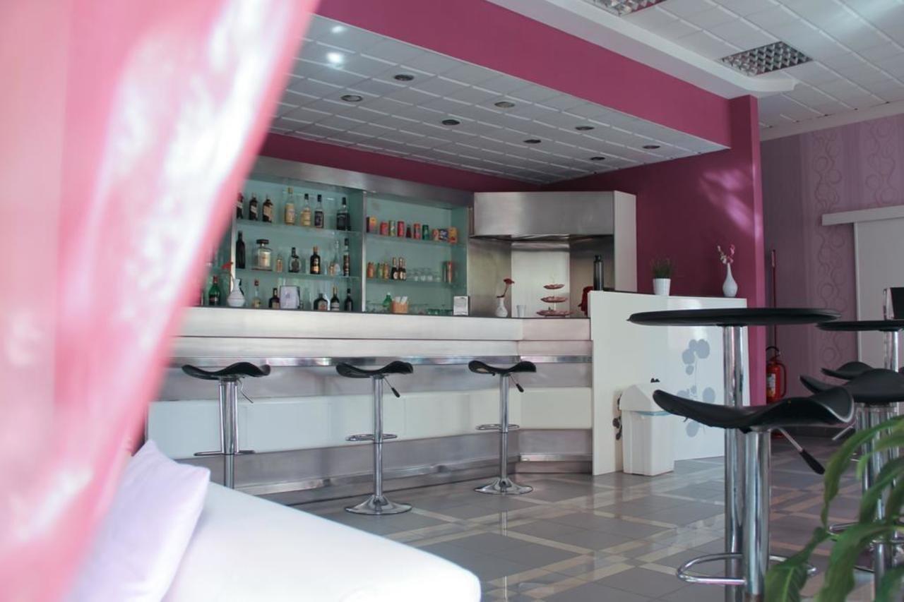 Hotel Santa Marta ปอซซุออลี ภายนอก รูปภาพ