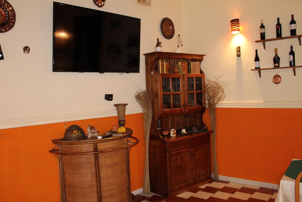 Hotel Santa Marta ปอซซุออลี ภายนอก รูปภาพ
