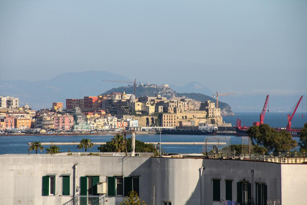 Hotel Santa Marta ปอซซุออลี ภายนอก รูปภาพ