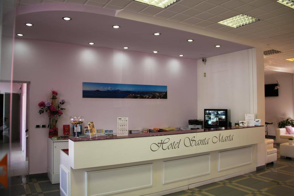 Hotel Santa Marta ปอซซุออลี ภายนอก รูปภาพ